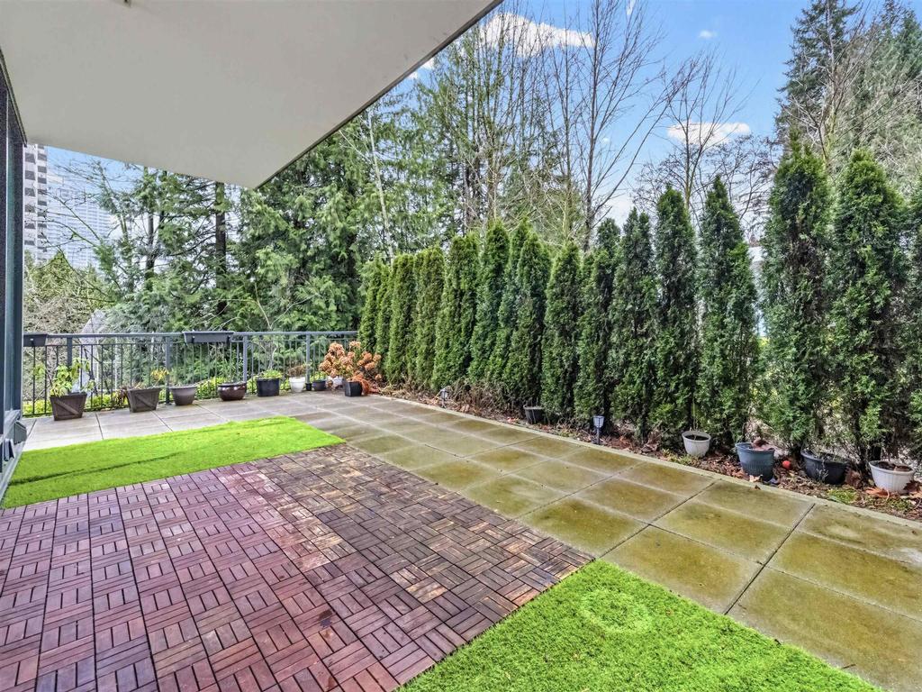 Listing Image for R3077599