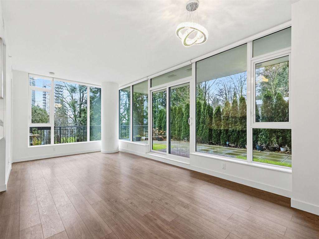 Listing Image for R3077599