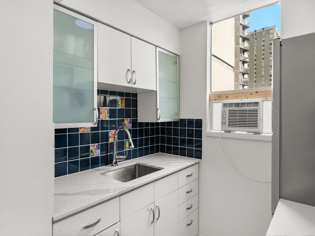 Listing Image for R3077615