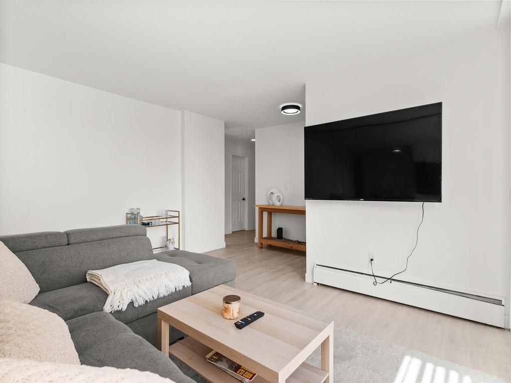 Listing Image for R3077615