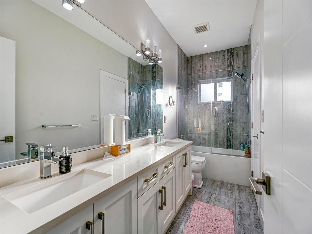 Listing Image for R3077627