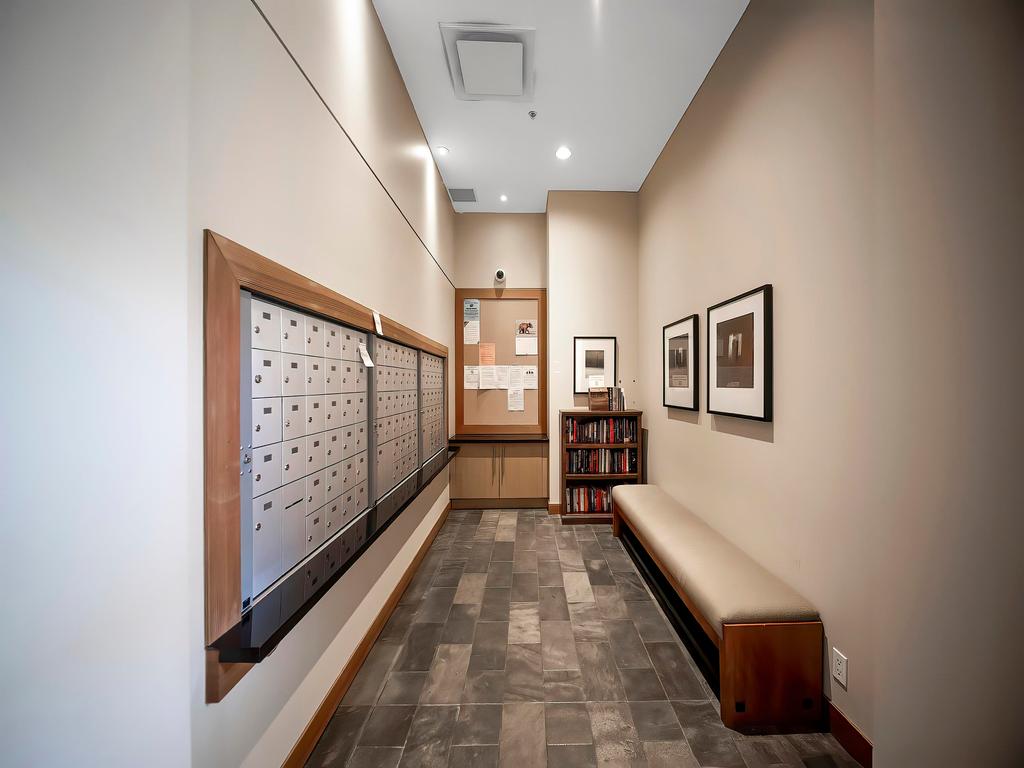 Listing Image for R3077675