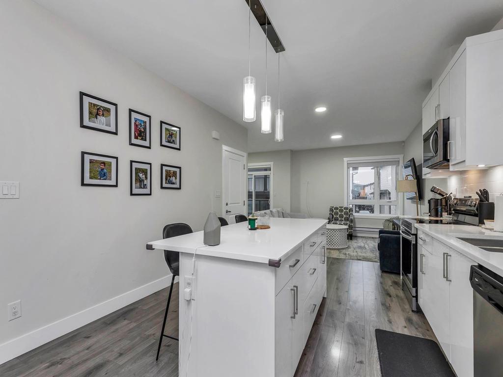 Listing Image for R3077777