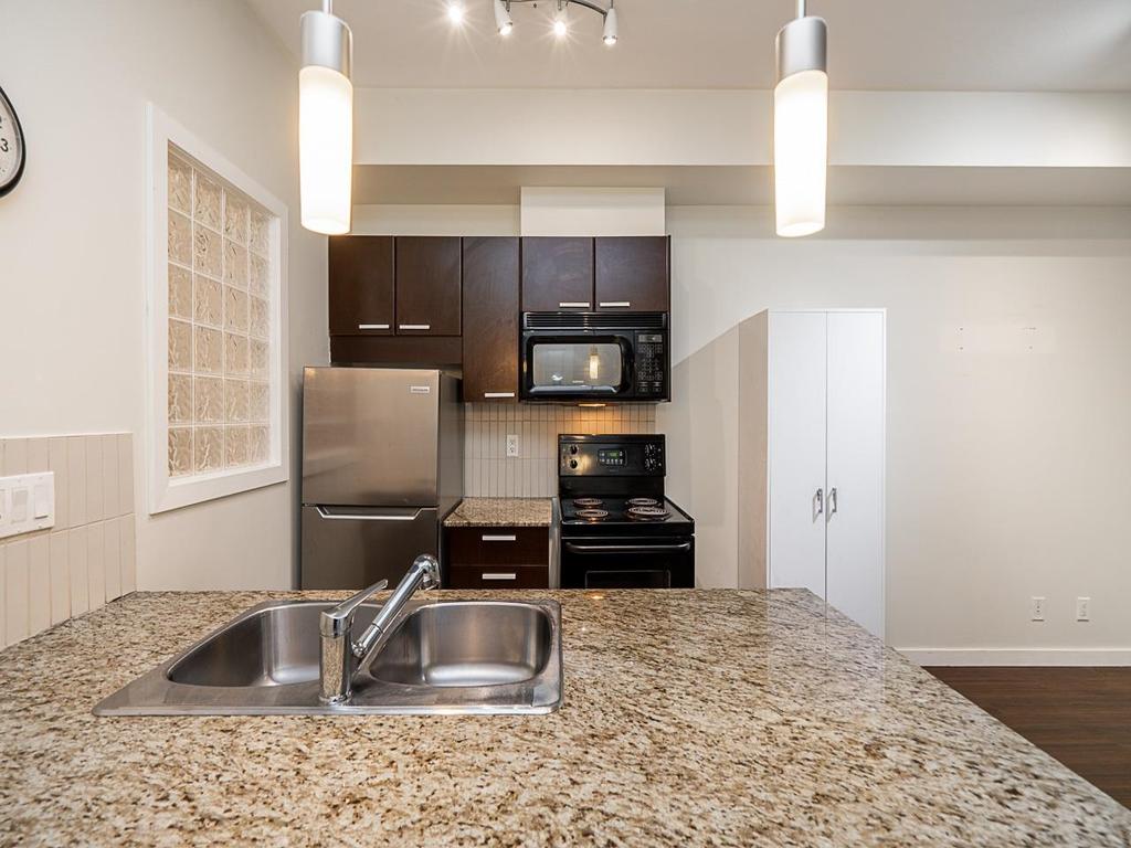 Listing Image for R3077852