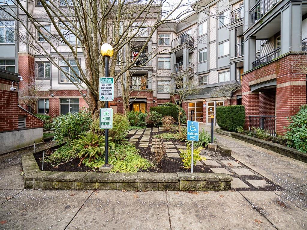 Listing Image for R3077852