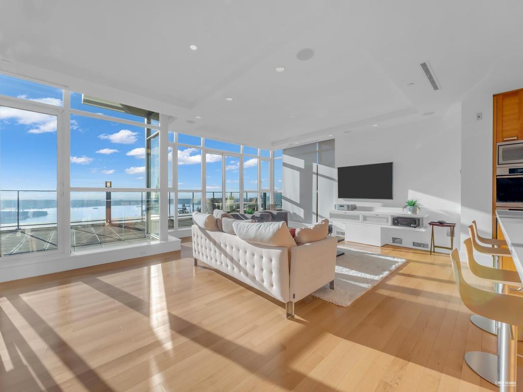 Listing Image for R3077902