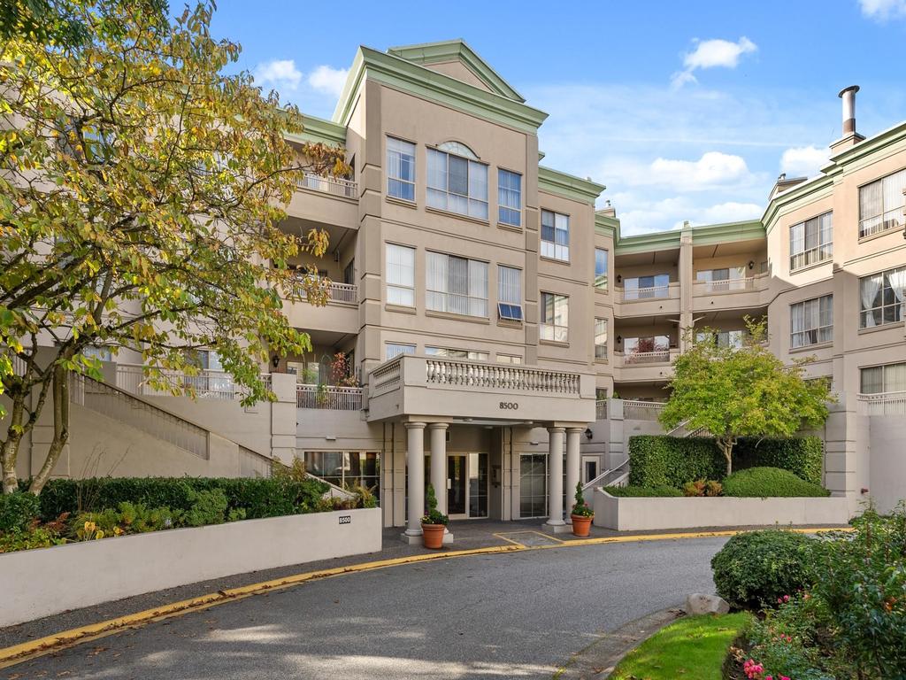 Listing Image for R3077912