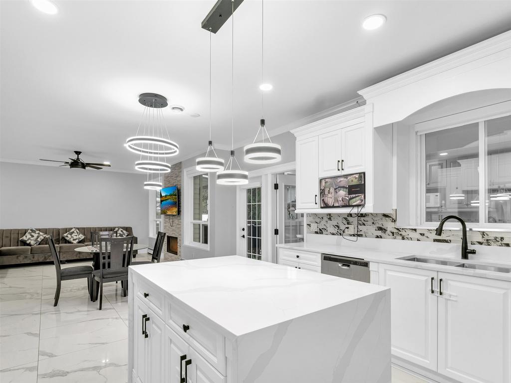 Listing Image for R3077947