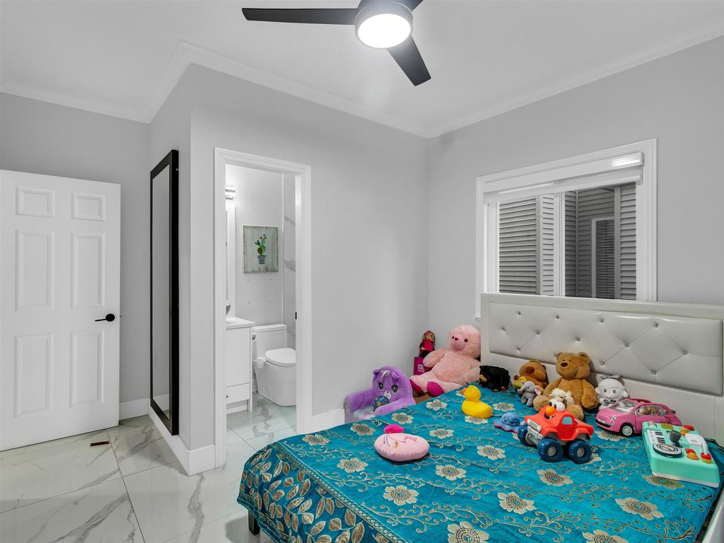 Listing Image for R3077947