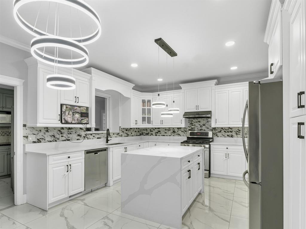 Listing Image for R3077947