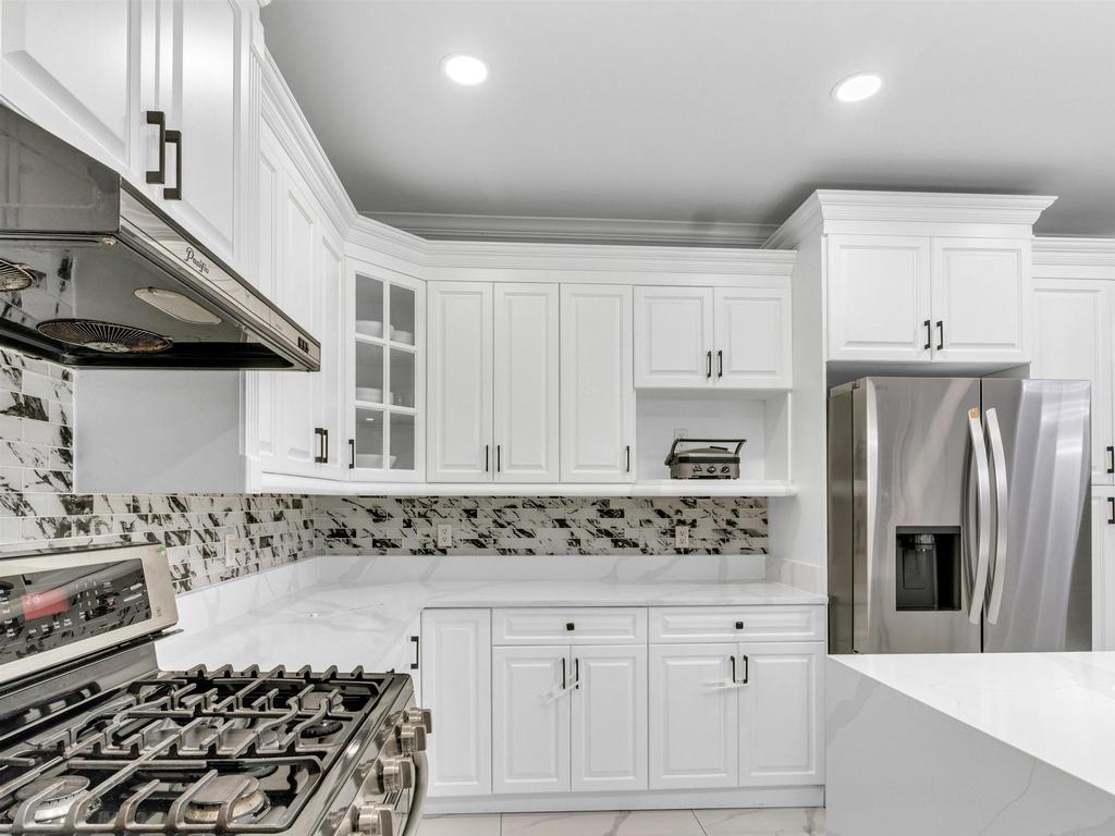 Listing Image for R3077947