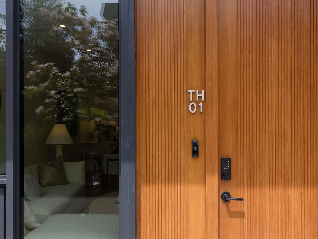 Listing Image for R3078008