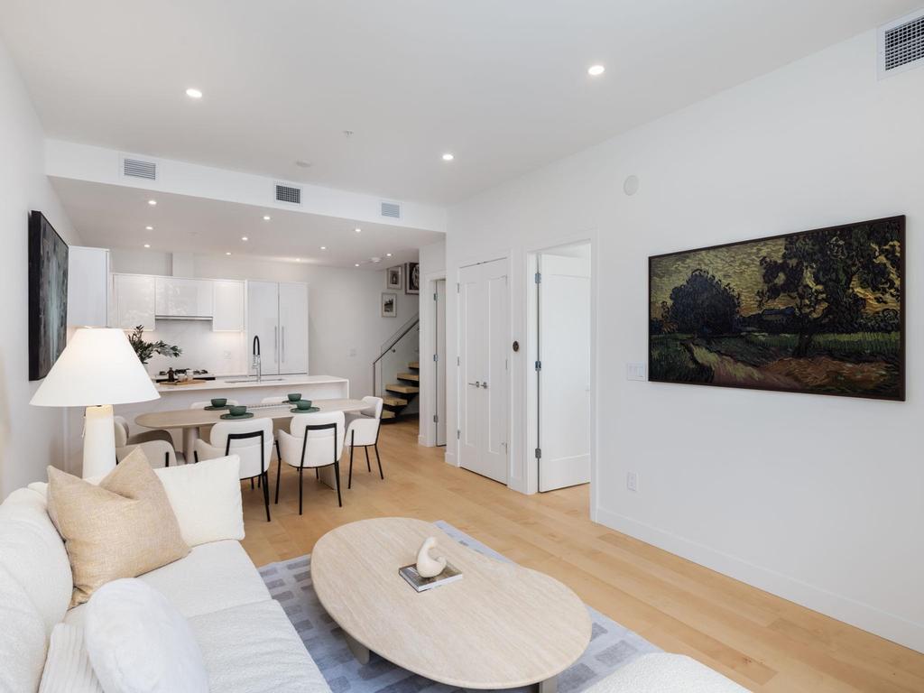 Listing Image for R3078008