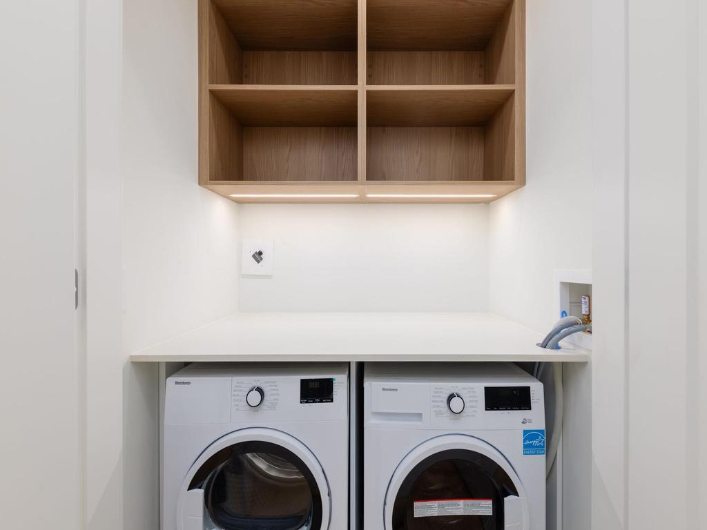 Listing Image for R3078008