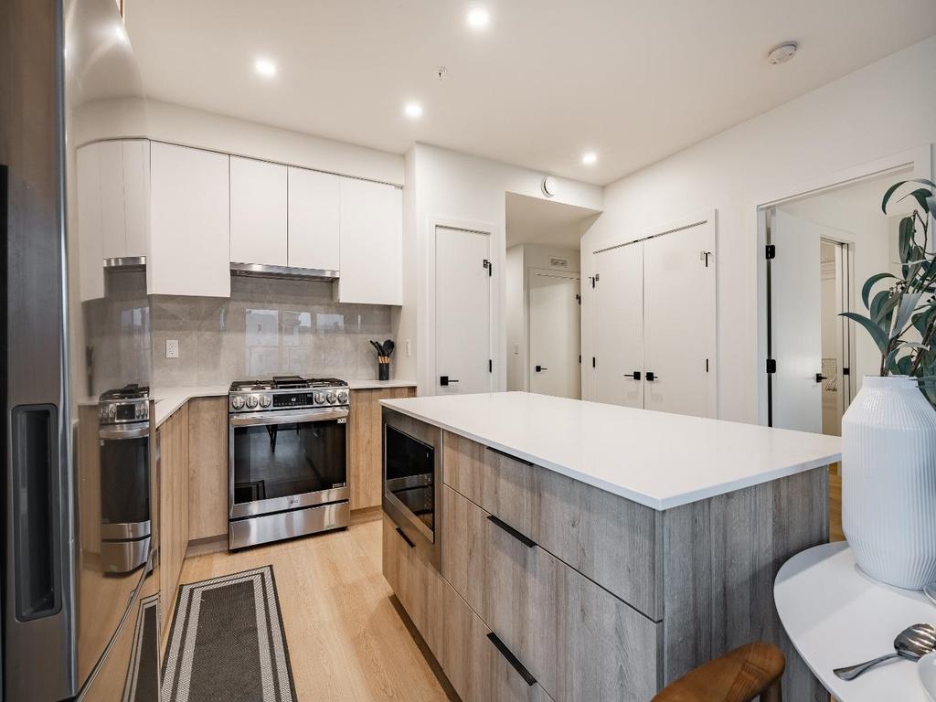 Listing Image for R3078054