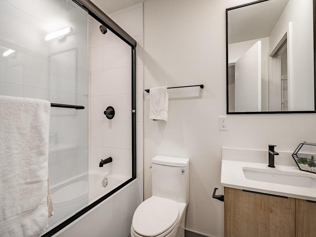 Listing Image for R3078054