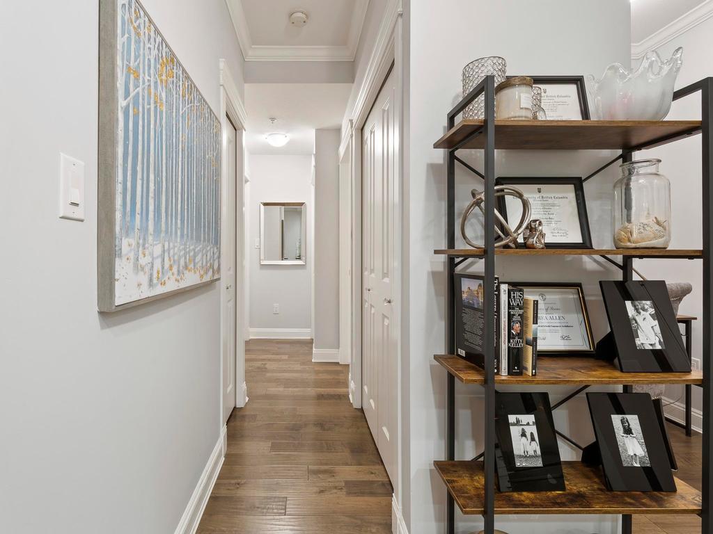 Listing Image for R3078084