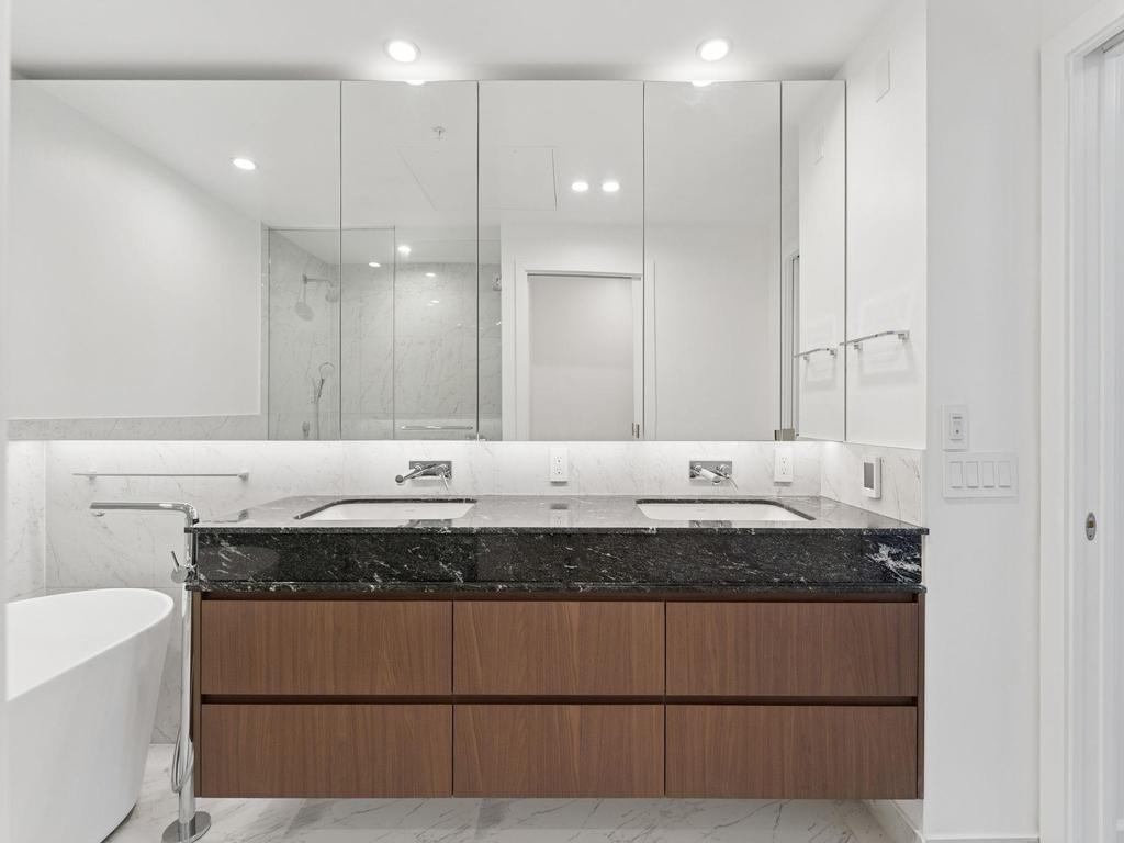 Listing Image for R3078102