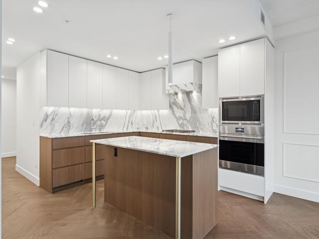 Listing Image for R3078102