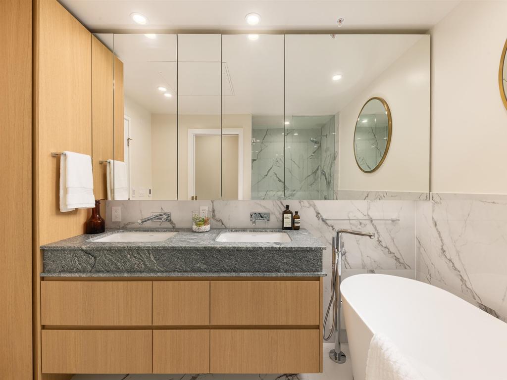 Listing Image for R3078104