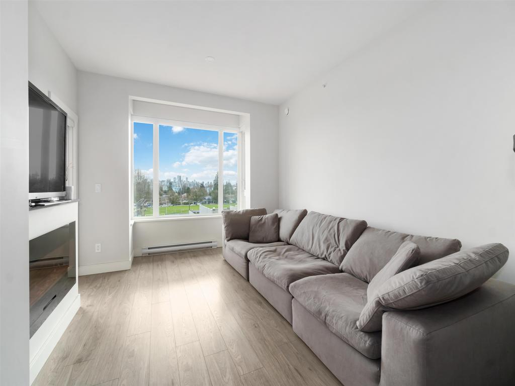 Listing Image for R3078133