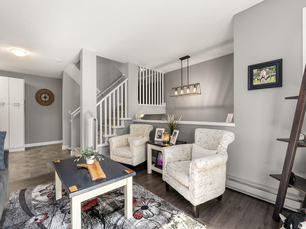 Listing Image for R3078152