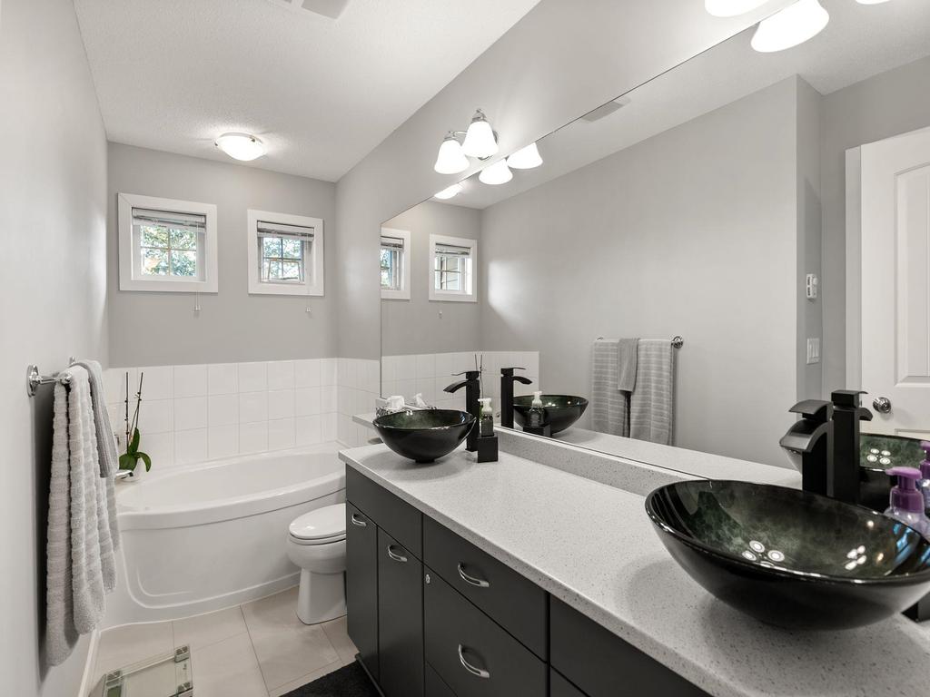 Listing Image for R3078152