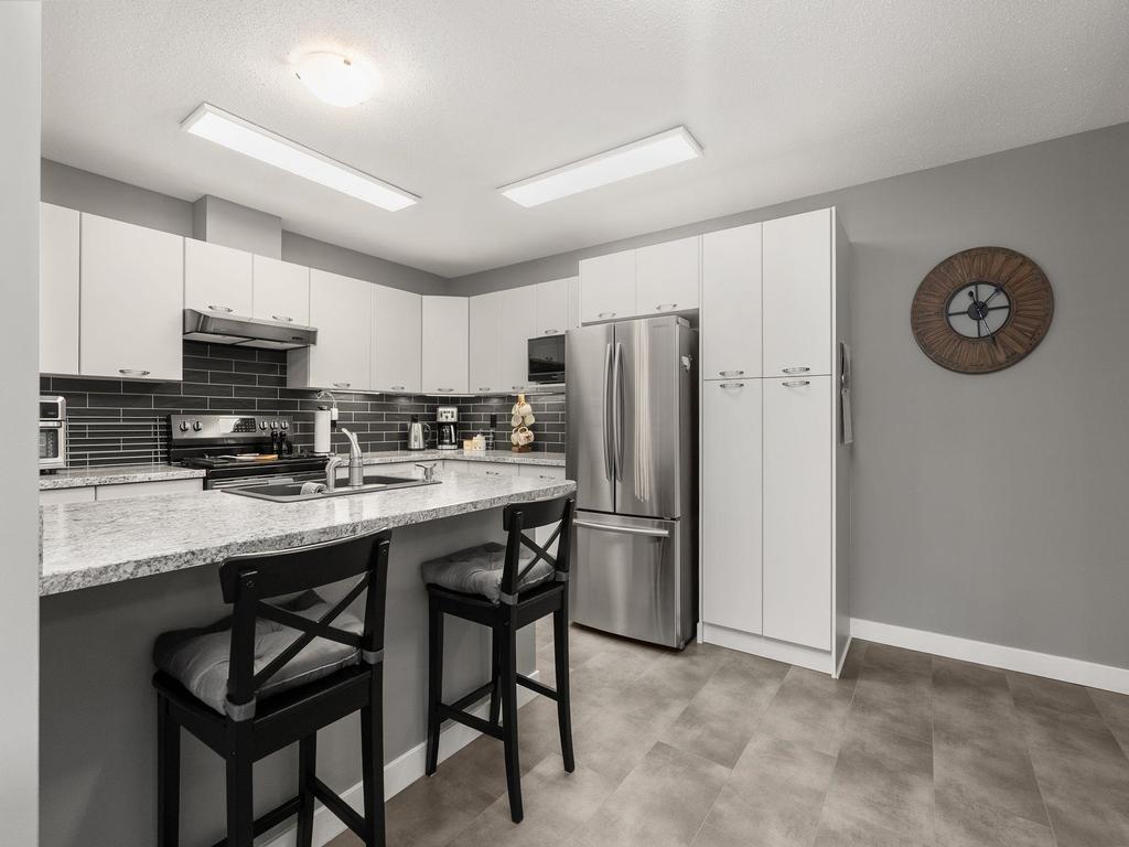 Listing Image for R3078152