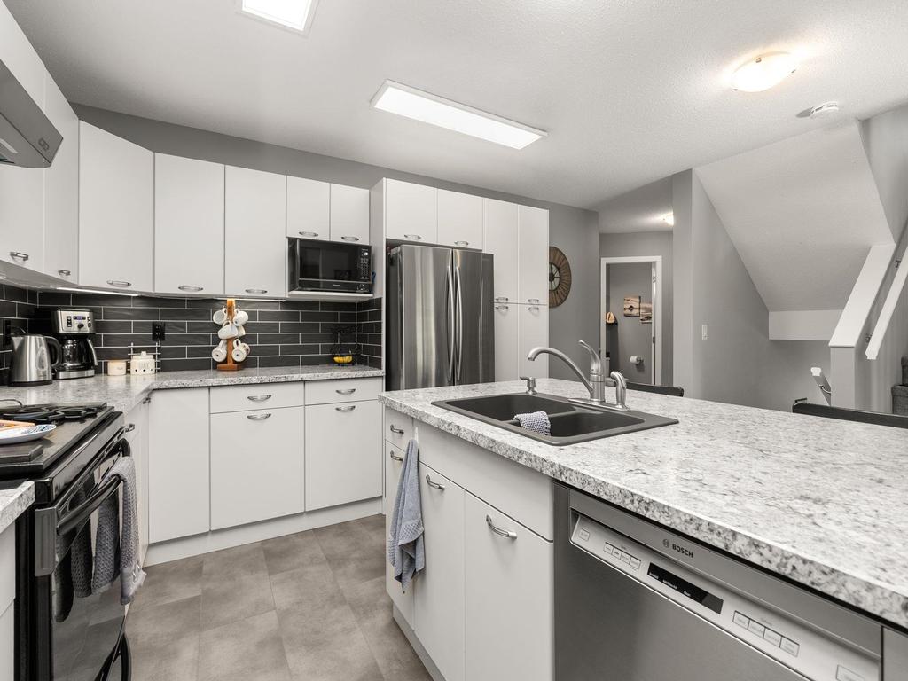 Listing Image for R3078152