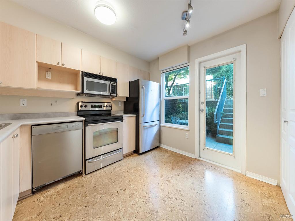 Listing Image for R3078164