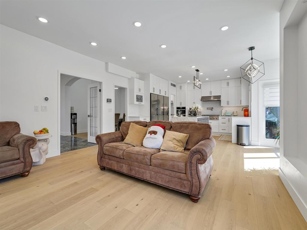 Listing Image for R3078166