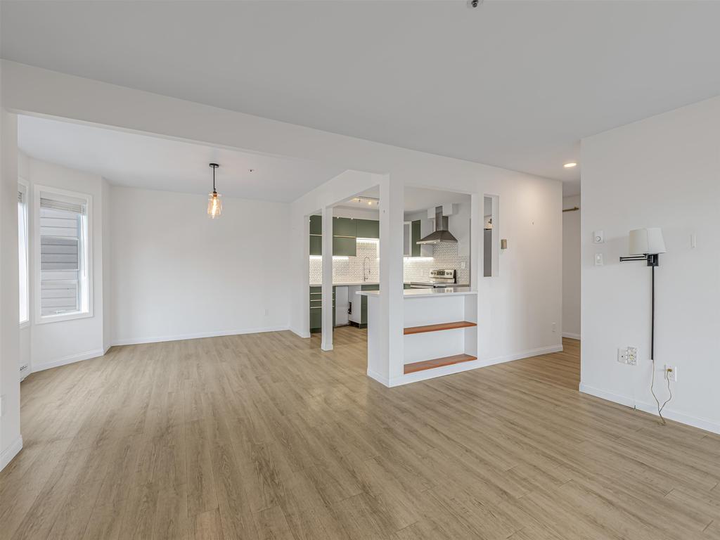 Listing Image for R3078168