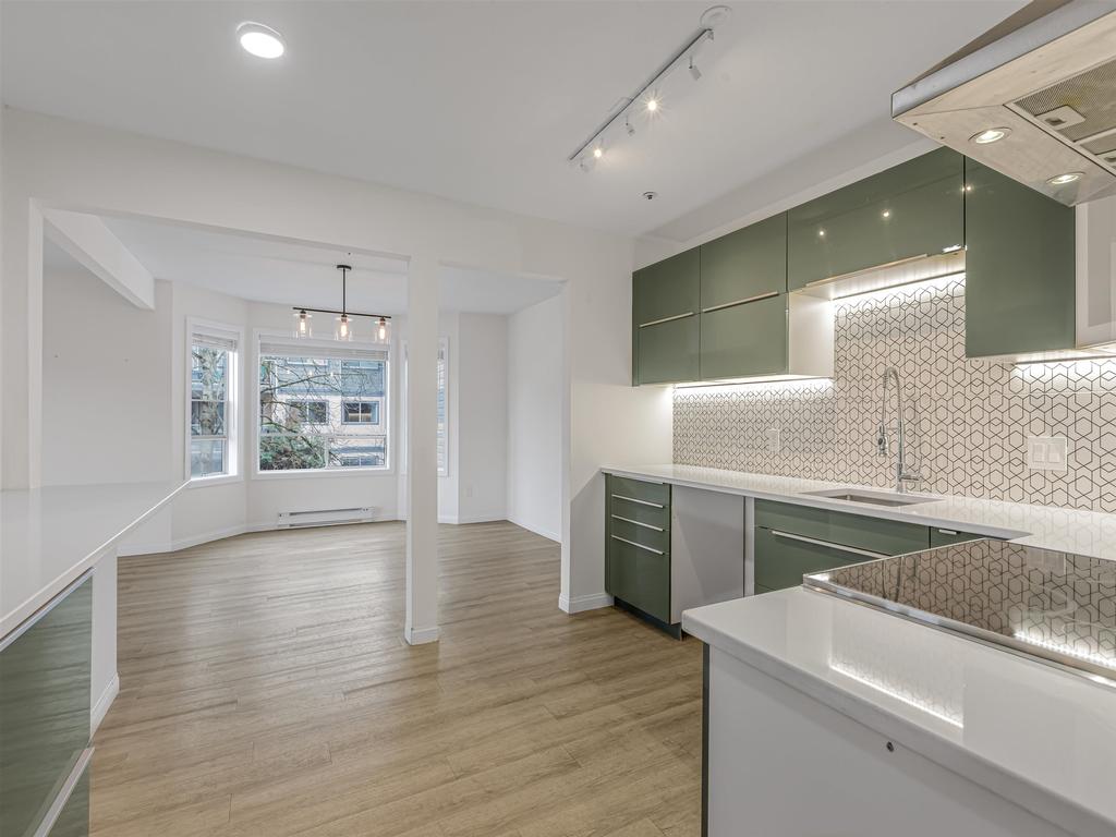 Listing Image for R3078168