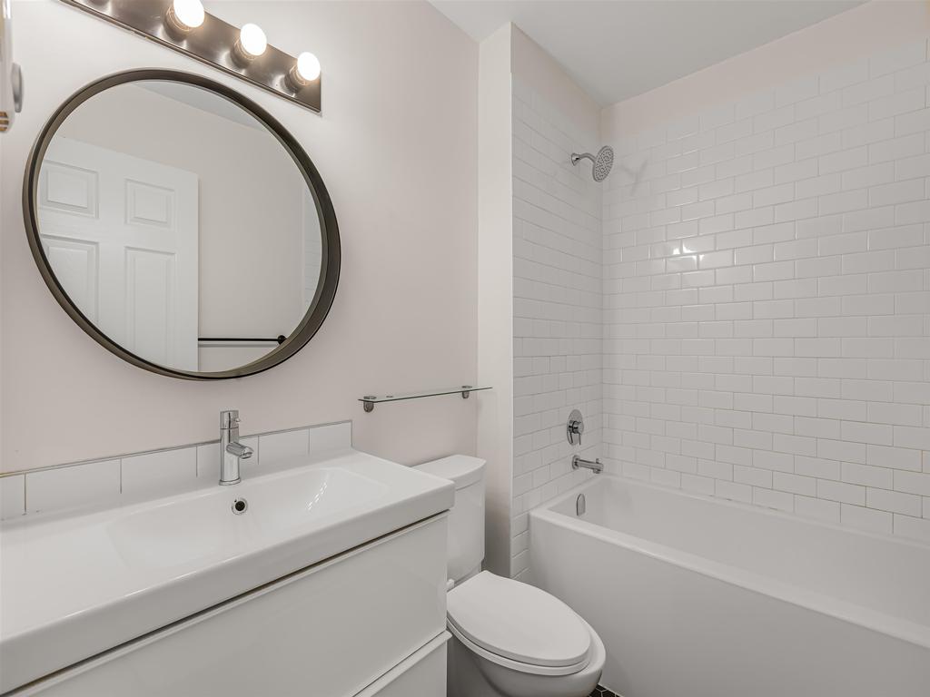 Listing Image for R3078168