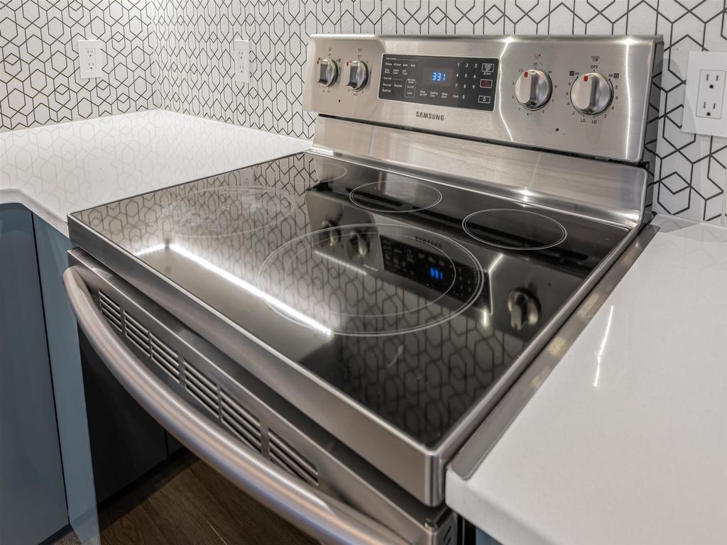 Listing Image for R3078168