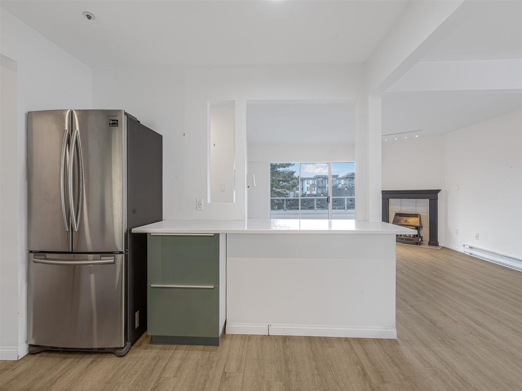 Listing Image for R3078168