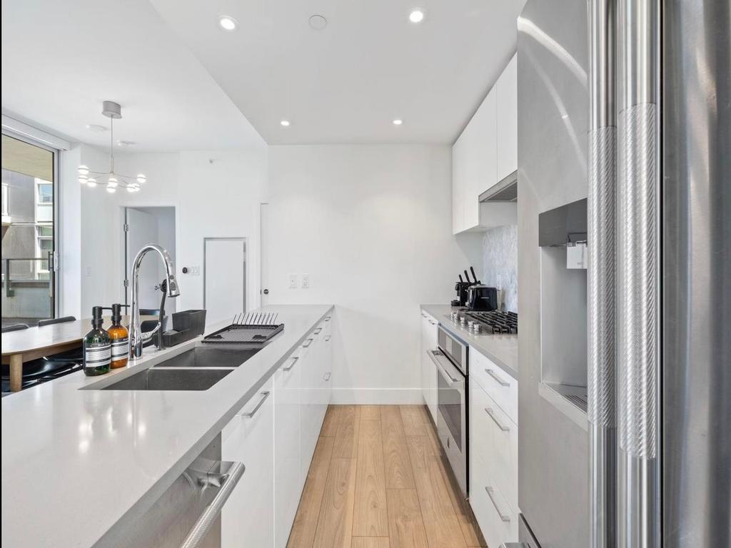 Listing Image for R3078173