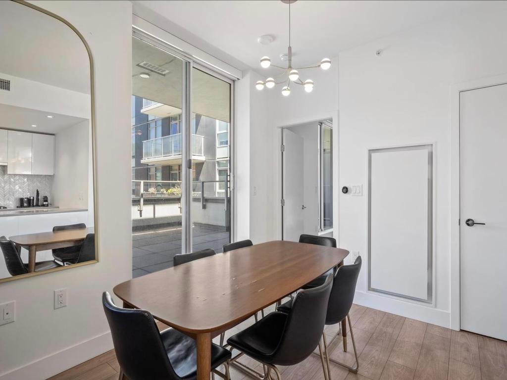 Listing Image for R3078173