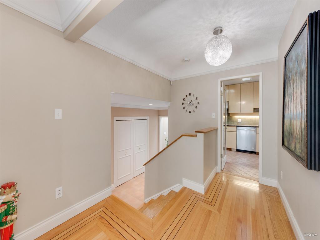 Listing Image for R3078216