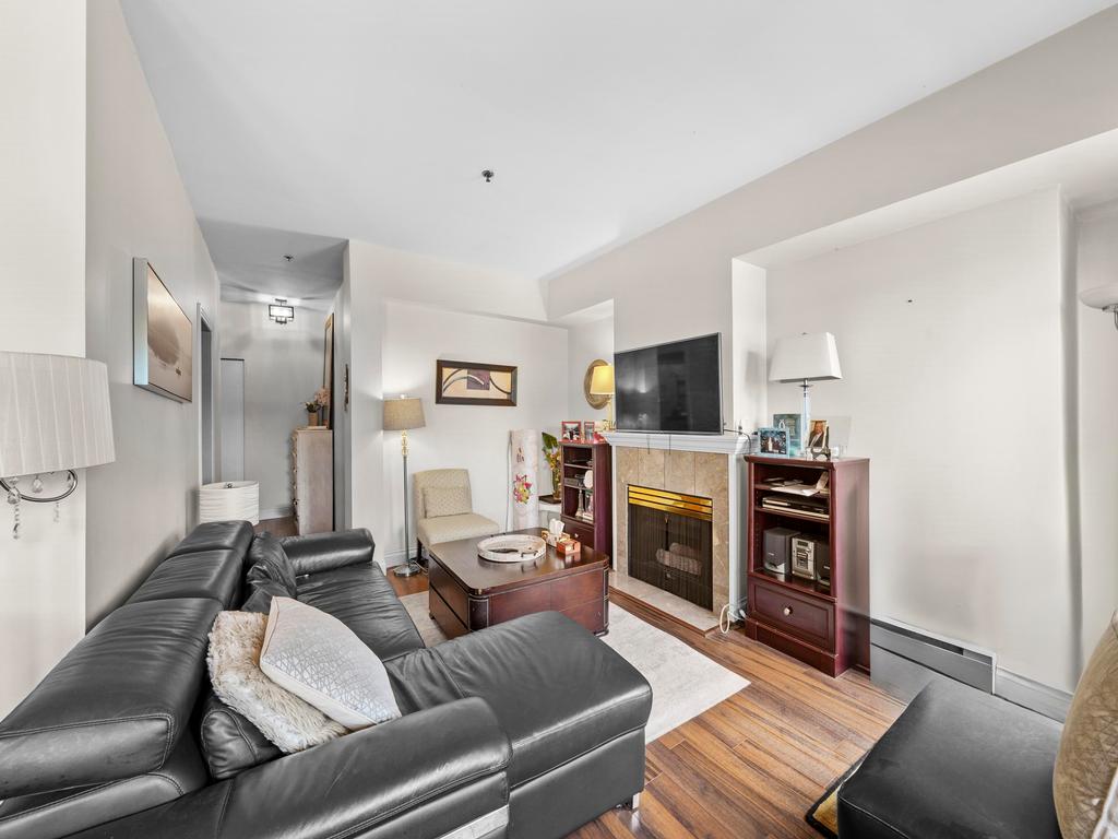 Listing Image for R3078243