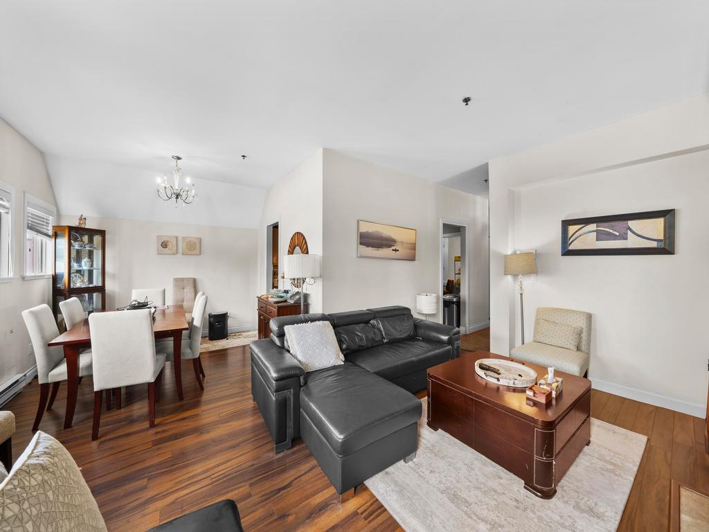 Listing Image for R3078243