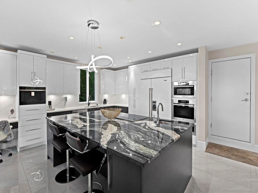 Listing Image for R3078260