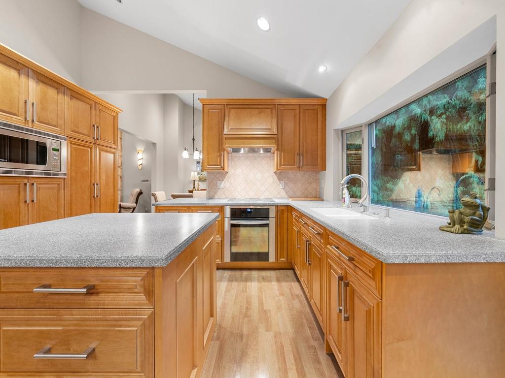 Listing Image for R3078270