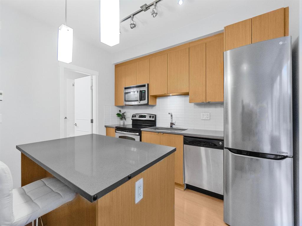 Listing Image for R3078272