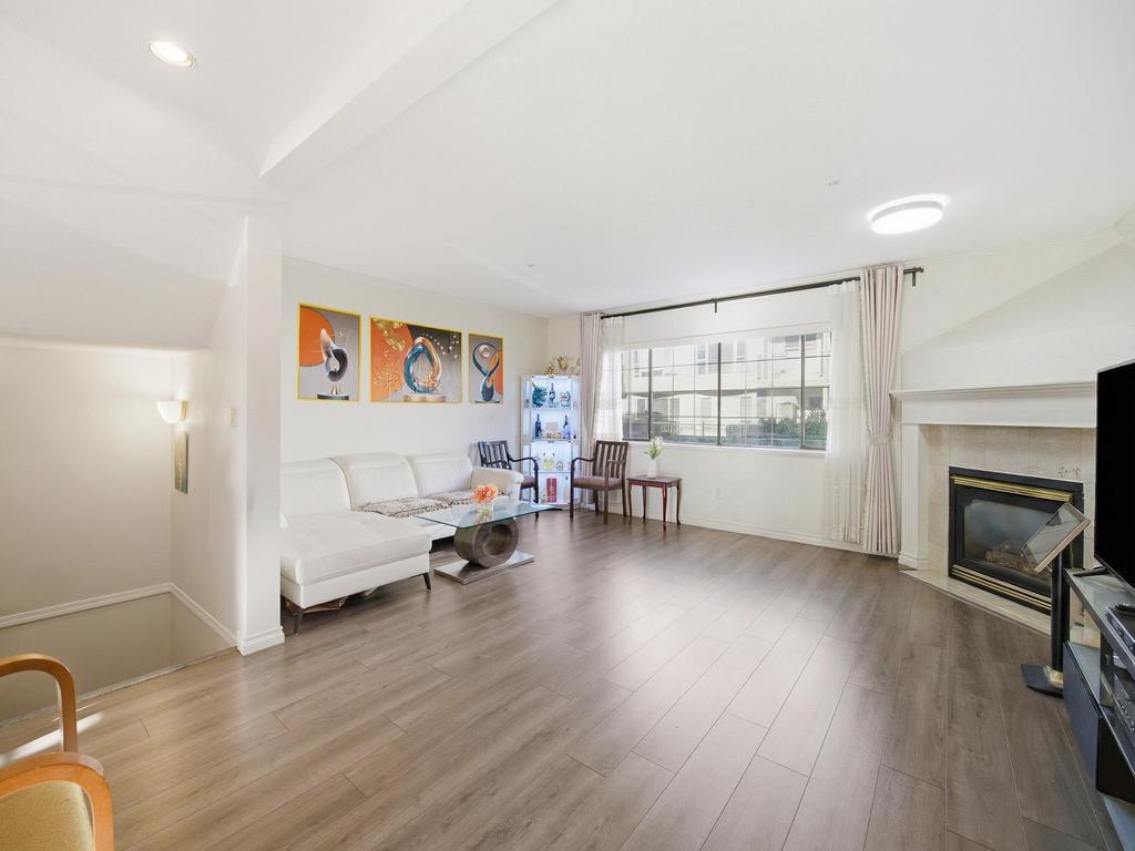 Listing Image for R3078312