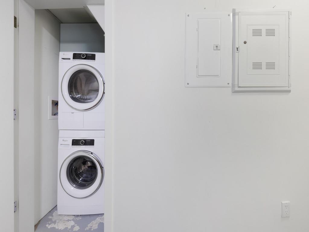 Listing Image for R3078358