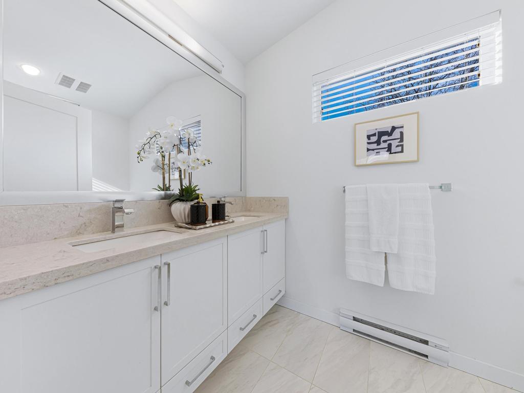 Listing Image for R3078358