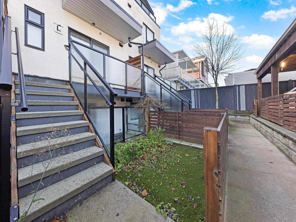 Listing Image for R3078358