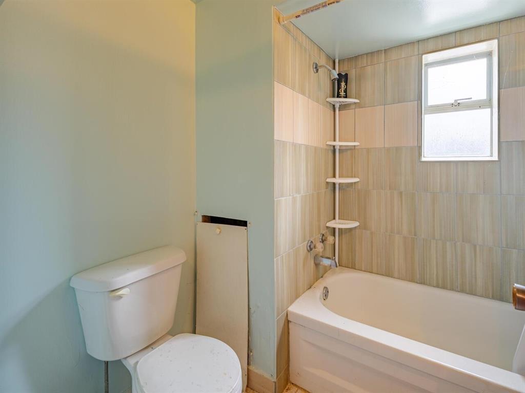 Listing Image for R3078408