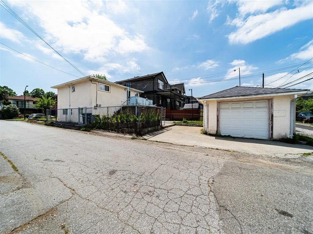 Listing Image for R3078408